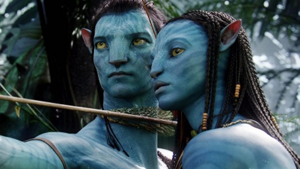 Zoe Saldana como a alienígena de Avatar