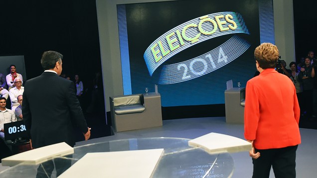 O último debate do segundo turno entre os candidatos a presidente Aécio Neves (PSDB) e Dilma Rousseff (PT), promovido pela Rede Globo no Projac, no Rio de Janeiro