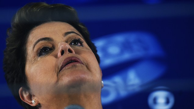 A candidata do PT à Presidência da República, Dilma Rousseff, depois do debate promovido pela Globo, no Rio
