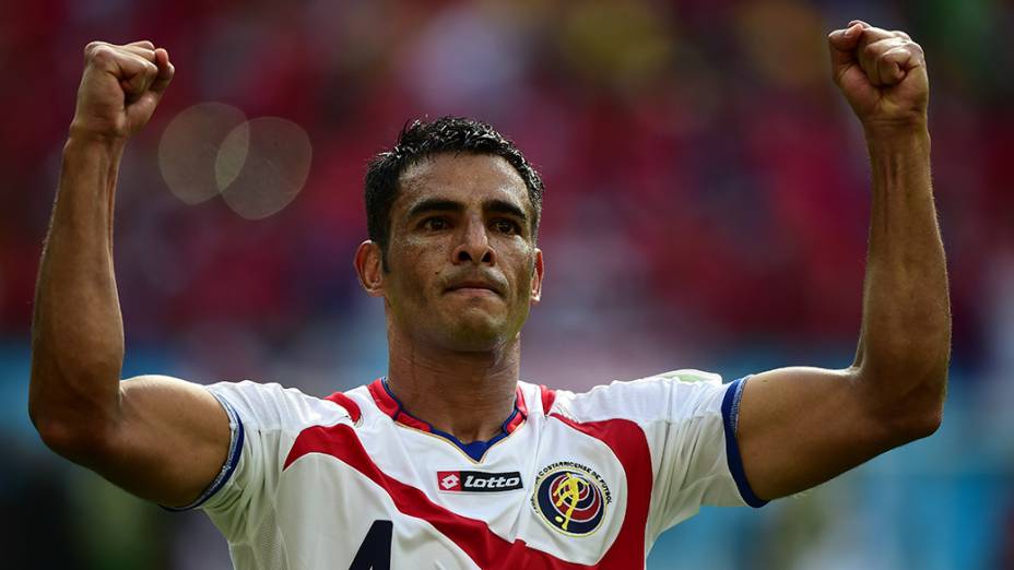 Jogadores da Costa Rica comemoram a classificação para as oitavas de final da Copa do Mundo