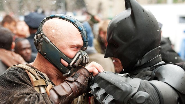 Tom Hardy (Bane) e Christian Bale (Batman)