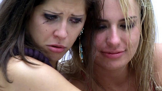 Andressa e Fernanda reclamam de seus namorados no BBB13
