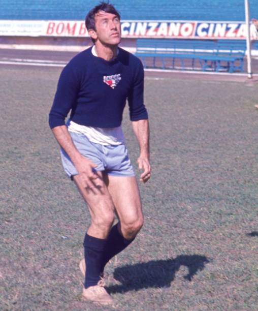 Bellini com camisa de treino do São Paulo, no Morumbi, em 1967