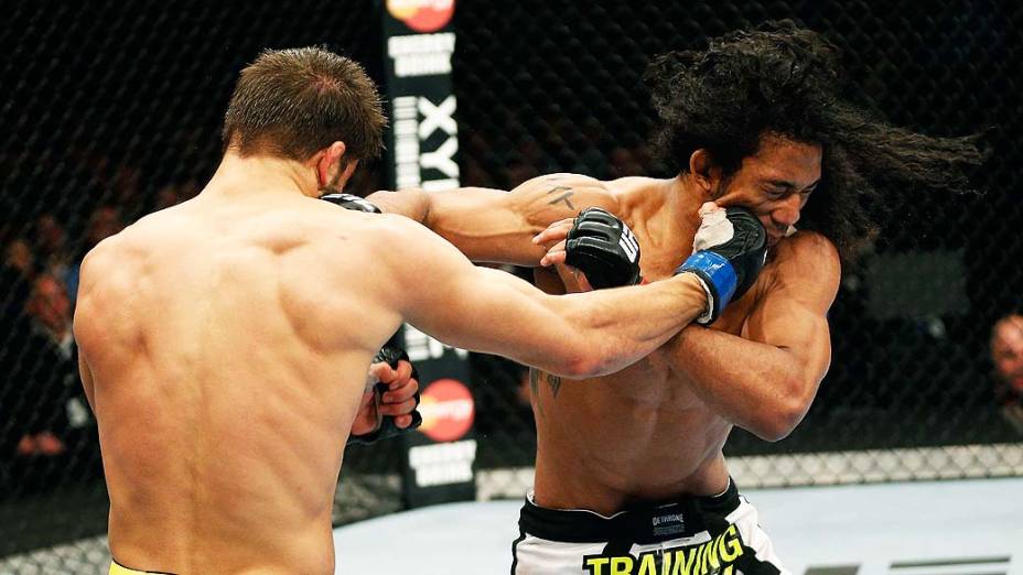 Ben Henderson venceu Josh Thomson por decisão dos juízes