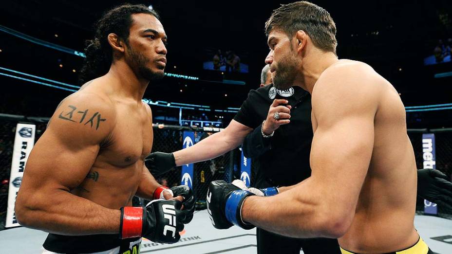 Ben Henderson venceu Josh Thomson por decisão dos juízes