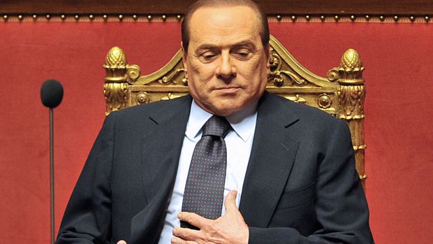 Berlusconi passou em seu primeiro teste no Parlamento após derrotas nas urnas em referendos e nas eleições municipais