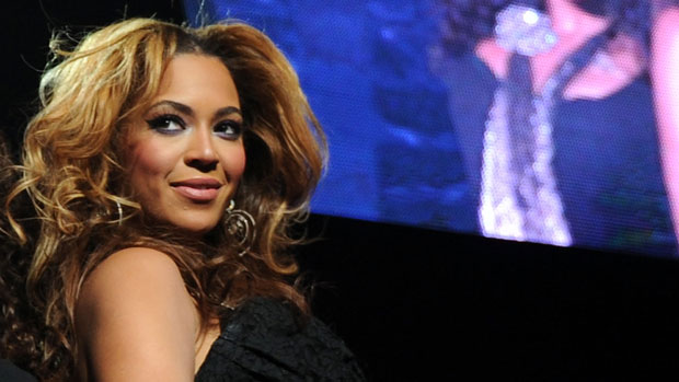 Beyoncé faz show em Nova York, em março de 2010.