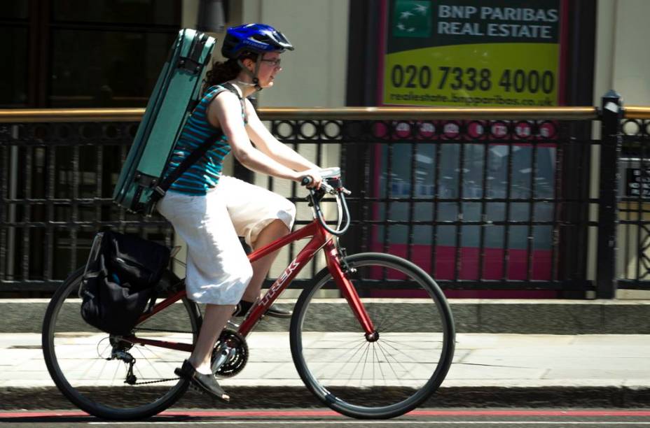 Ciclistas em Londres às vésperas da abertura da Olimpíada de 2012