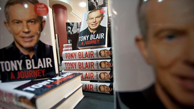 Tony Blair lança livro de memórias