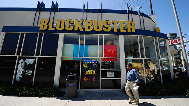 Loja da rede de locadoras Blockbuster (620)