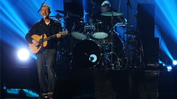 Damon Albarn, vocalista da banda Blur, durante o Brit Awards deste ano