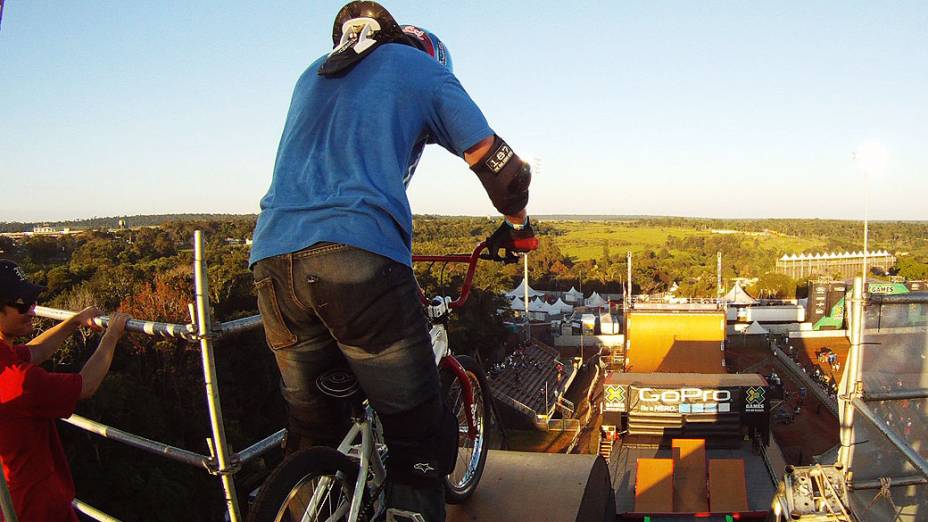 As bikes tomaram conta da mega rampa com o BMX Freestyle Big Air, no X-Games em Foz do Iguaçu