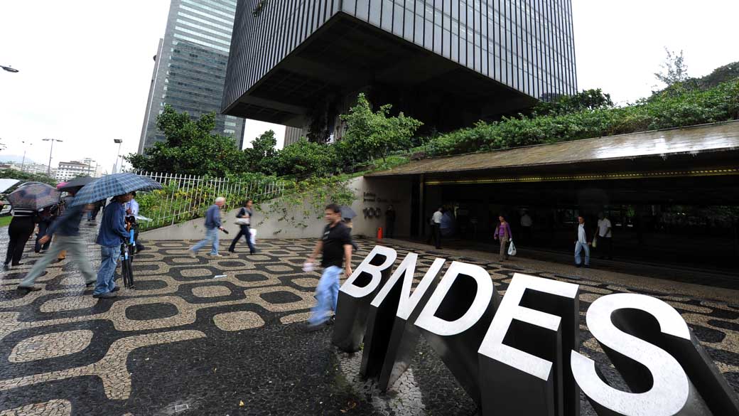 Governo quer diminuir a dependência do BNDES de aportes do Tesouro Nacional