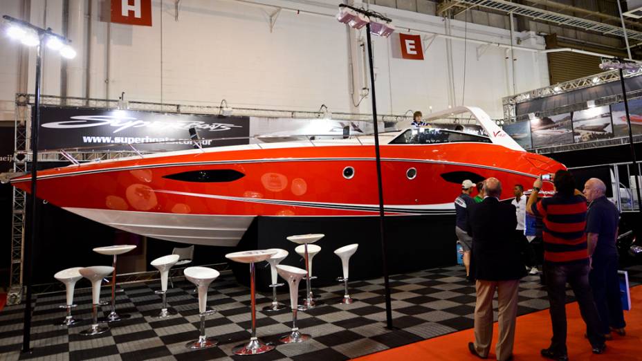 Lancha Superboats V42 Grand Sport