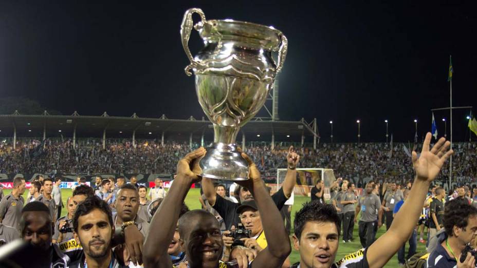 Jogadores do Botafogo comemoram a conquista do Campeonato Estadual do Rio de Janeiro