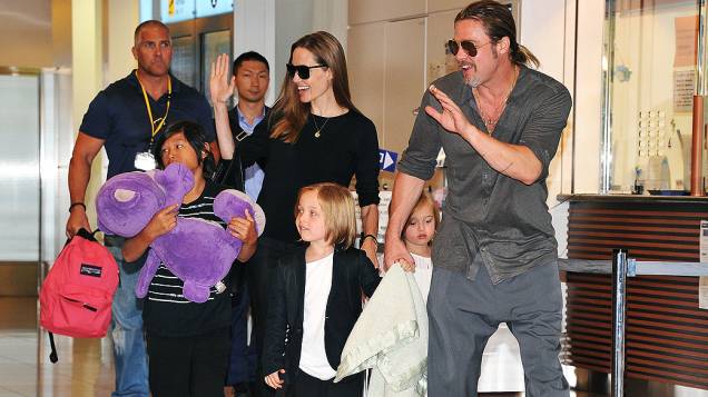 Brad Pitt e Angelina Jolie no Japão