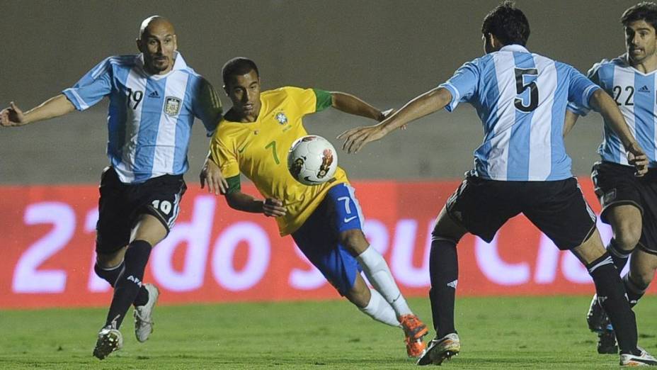 Brasil x Argentina pelo Superclássico das Américas 2012, em Goiânia