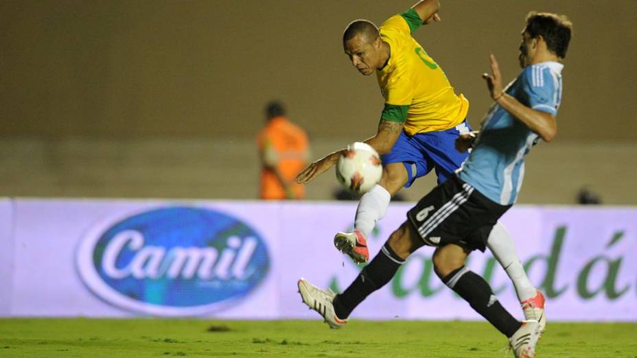 Brasil x Argentina pelo Superclássico das Américas 2012, em Goiânia