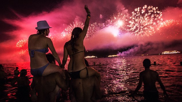 Celebração do Ano Novo na praia de Copacabana, no Rio de Janeiro Celebração do Ano Novo na praia de Copacabana, no Rio de Janeiro