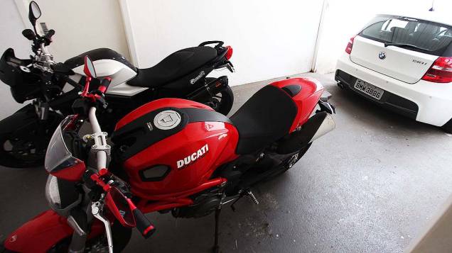 Moto da marca Ducati está entre os bens apreendidos pela polícia em ação que prendeu quatro agentes ligados à subsecretaria da Receita da gestão do ex-prefeito Gilberto Kassab (PSD)