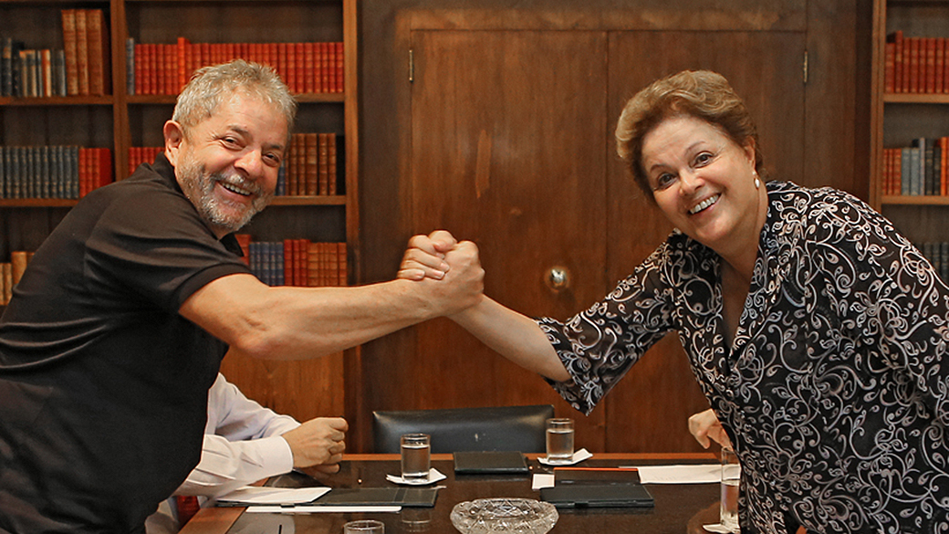 Lula e Dilma se encontram em Brasília