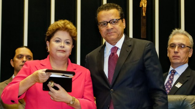 Presidente Dilma Rousseff durante sessão solene em homenagem aos 25 anos da promulgação da Constituição Federal