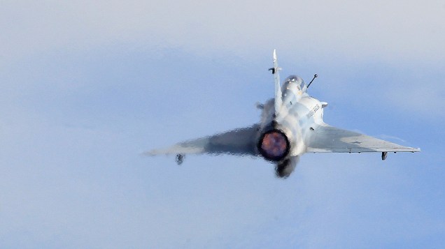 Mirage decola da Base Aérea de Anápolis: propulsão poderosa