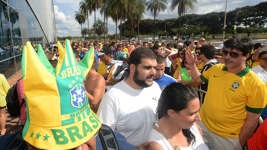Brasil vence o Japão na abertura da Copa das confederações no estádio Mané Garrincha, em Brasília