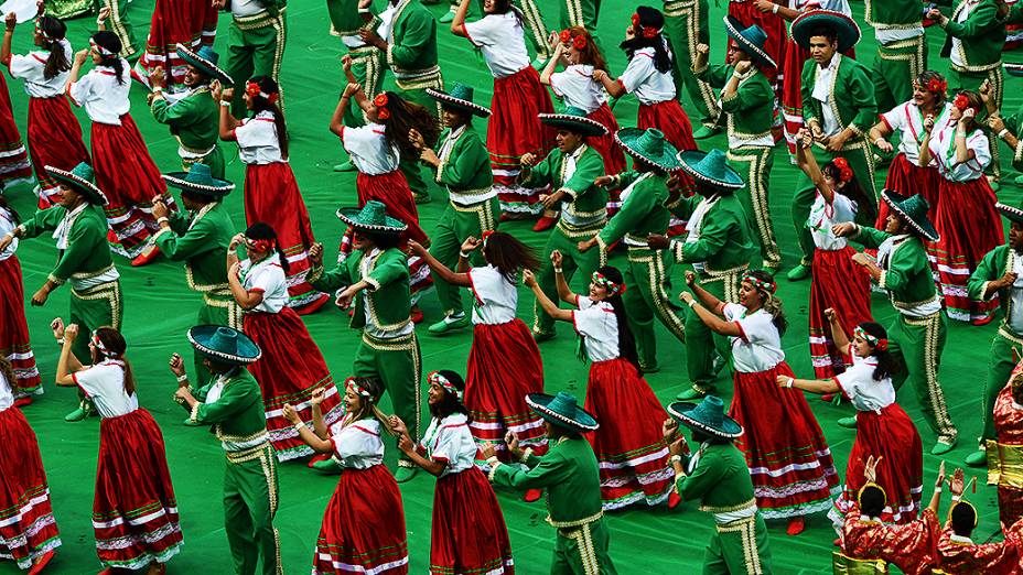 Brasil vence o Japão na abertura da Copa das confederações no estádio Mané Garrincha, em Brasília