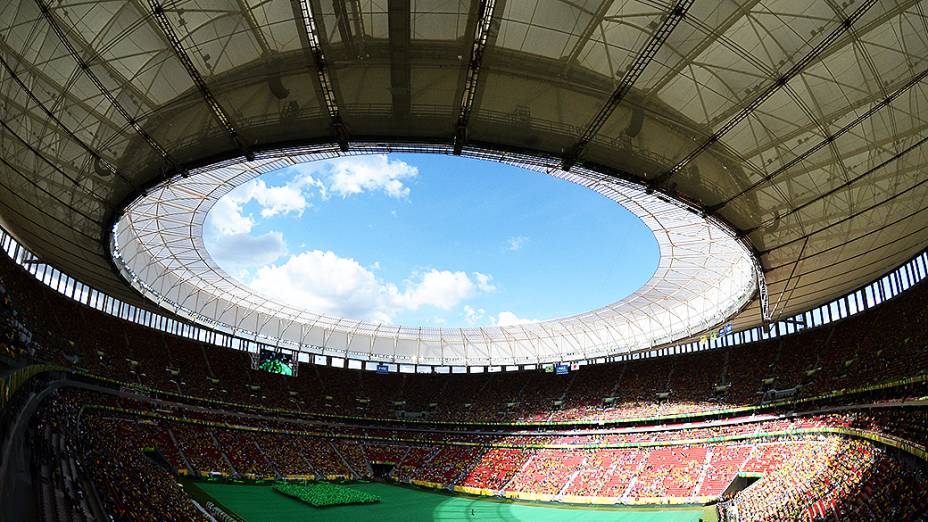 Brasil vence o Japão na abertura da Copa das confederações no estádio Mané Garrincha, em Brasília