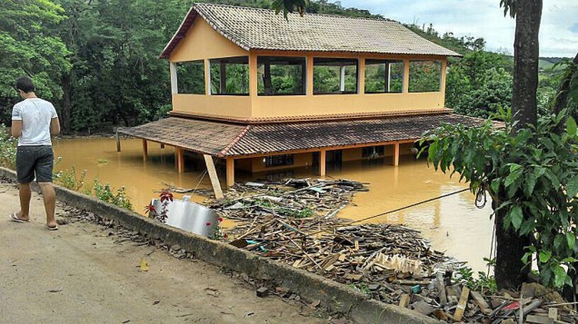 Imagem cedida pela secretaria de Comunicação do estado do Espírito Santo, mostra área afetada por inudações após fortes chuvas