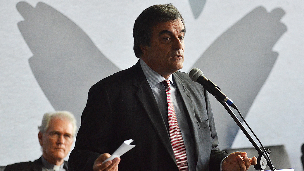 O ministro da Justiça, José Eduardo Cardozo, fala durante instalação do Comitê Nacional de Enfrentamento ao Tráfico de Pessoas