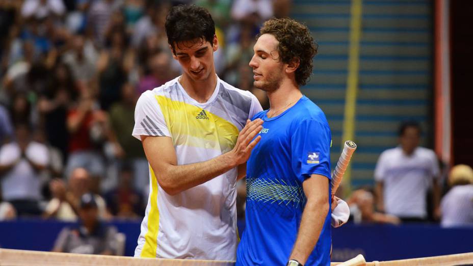 Thomaz Bellucci vence Guilherme Clezar em sua estréia pelo Brasil Open