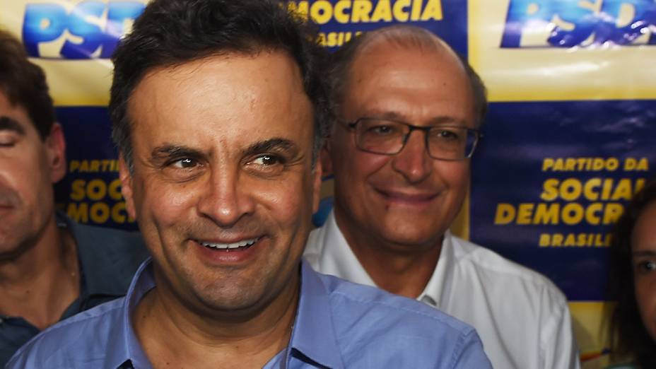 O candidato à Presidência da República, Aécio Neves (PSDB), durante evento do partido em Ribeirão Preto, interior de São Paulo