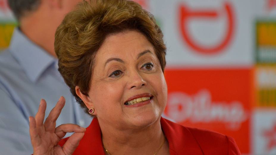 A candidata do PT à Presidêcia da República, Dilma Rousseff, durante campanha em Belo Horizonte