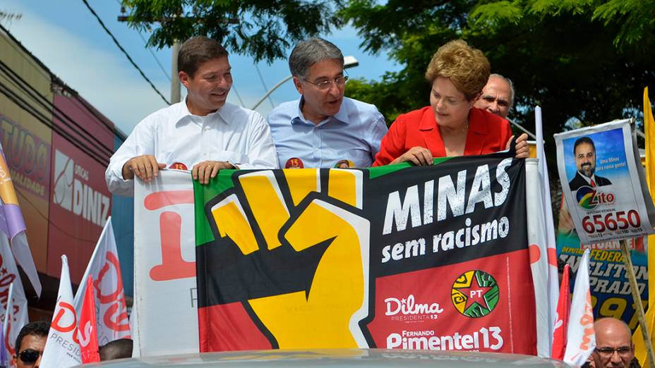 A candidata do PT à Presidêcia da República, Dilma Rousseff, durante campanha em Belo Horizonte