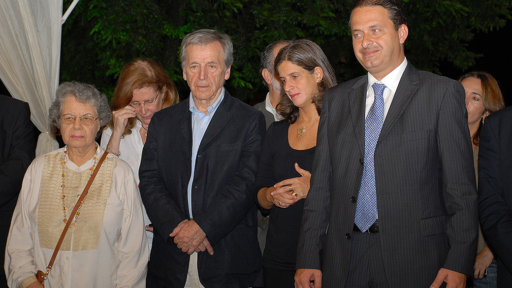 O ex-governador de Pernambuco, Eduardo Campos, ao lado de sua mulher Renata Campos, em 2009
