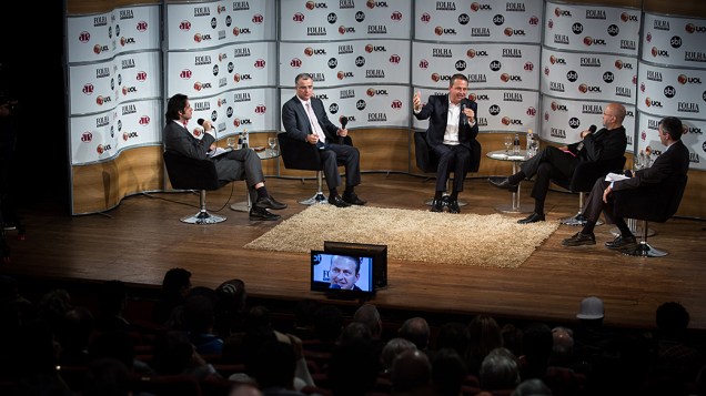 Eduardo Campos participa de sabatina promovida pelo jornal Folha de Sao Paulo, SBT, portal UOL e radio Joven Pan