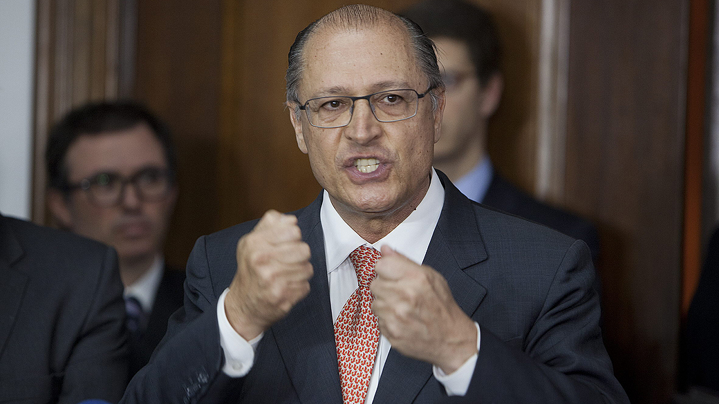 Geraldo Alckmin durante entrevista coletiva em São Paulo