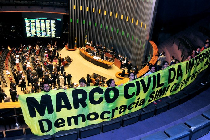 brasil-politica-marco-civil-plenario-camara-dos-deputados-20140325-01-original.jpeg