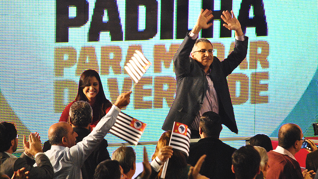 O ex-ministro da Saúde Alexandre Padilha participa do encontro estadual do PT, que oficializou sua candidatura