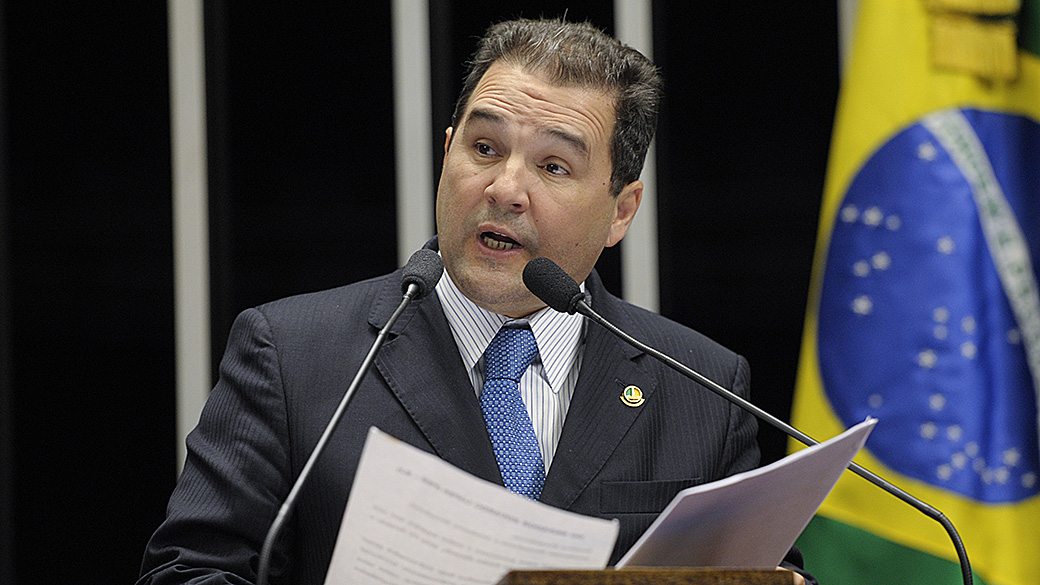O atual ministro da Pesca, Eduardo Lopes, do PRB