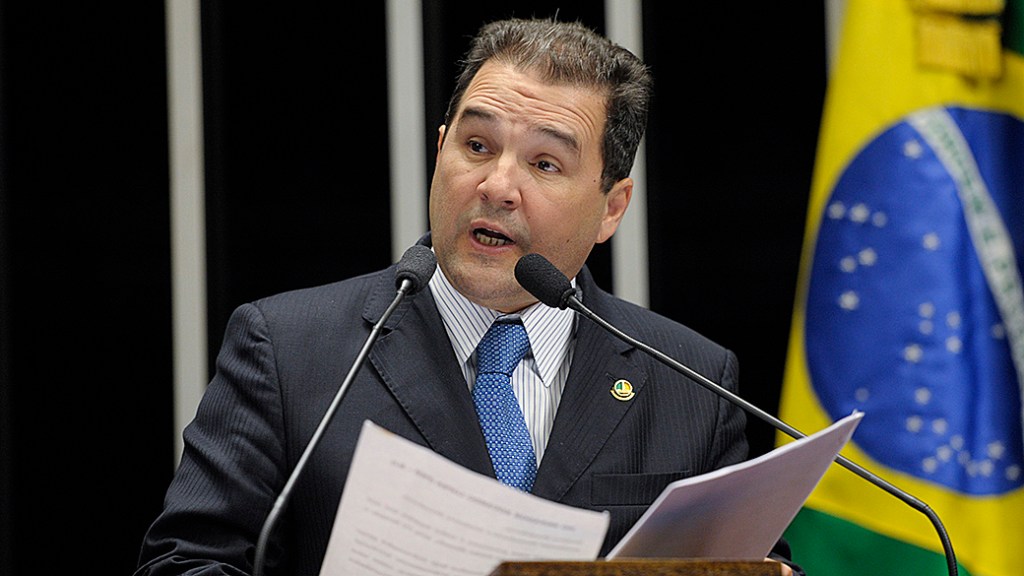 Senador Eduardo Lopes