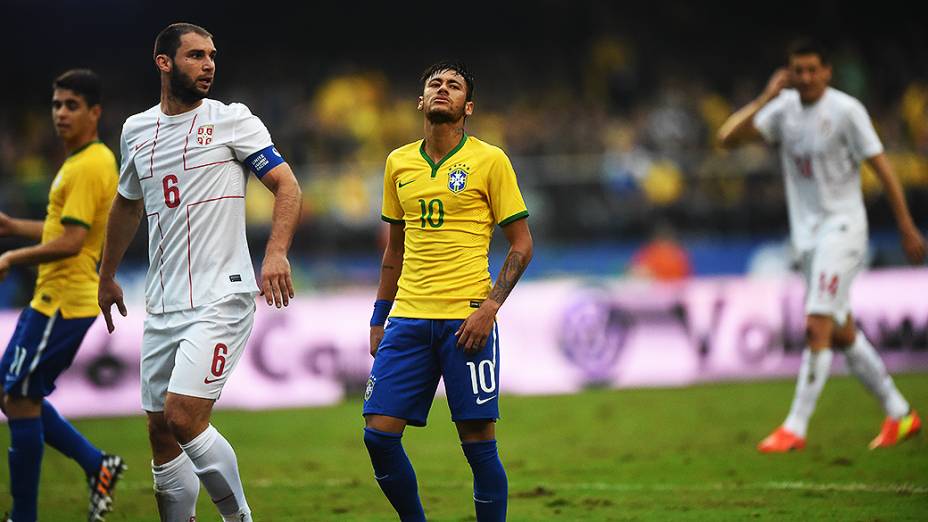 Brasil vence Sérvia por 1 a 0 no último amistoso antes da Copa do mundo