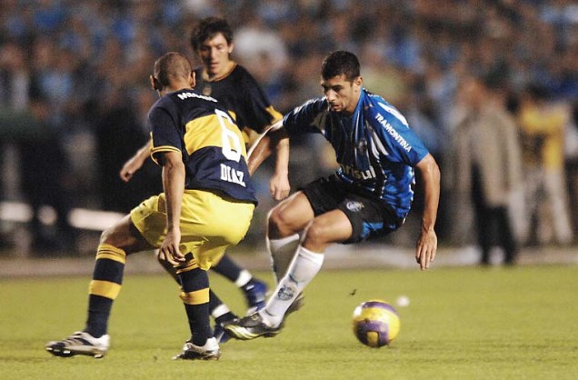 O Grêmio perdeu por 2 a 0 para o Boca Juniors em pleno estádio Olímpico, deixando o título de 2007 com os argentinos.