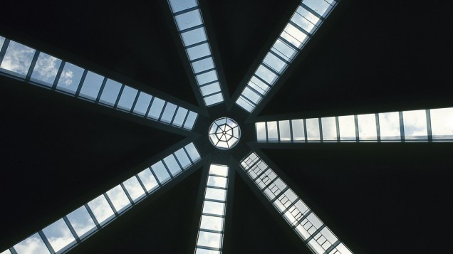 Interior de catedral em Brasília