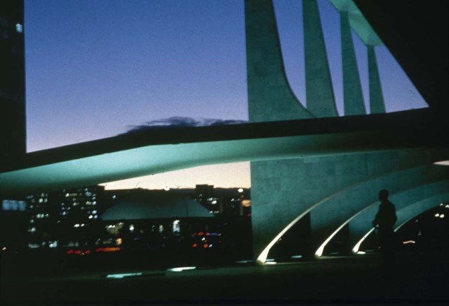 Vista noturna do Palácio do Planalto, em Brasília