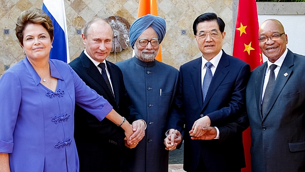 Economia brasileira cresce menos que a dos BRICS