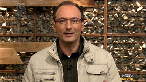 A defesa de Britto Jr. a Ilze Scamparini após ser chamada de antipática