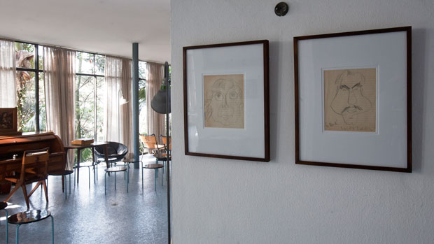 Caricaturas de Pietro Maria e Lina Bo Bardi feitas por Alexander Calder em 1948